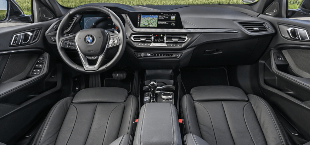BMW-23년식-1시리즈-실내-디자인